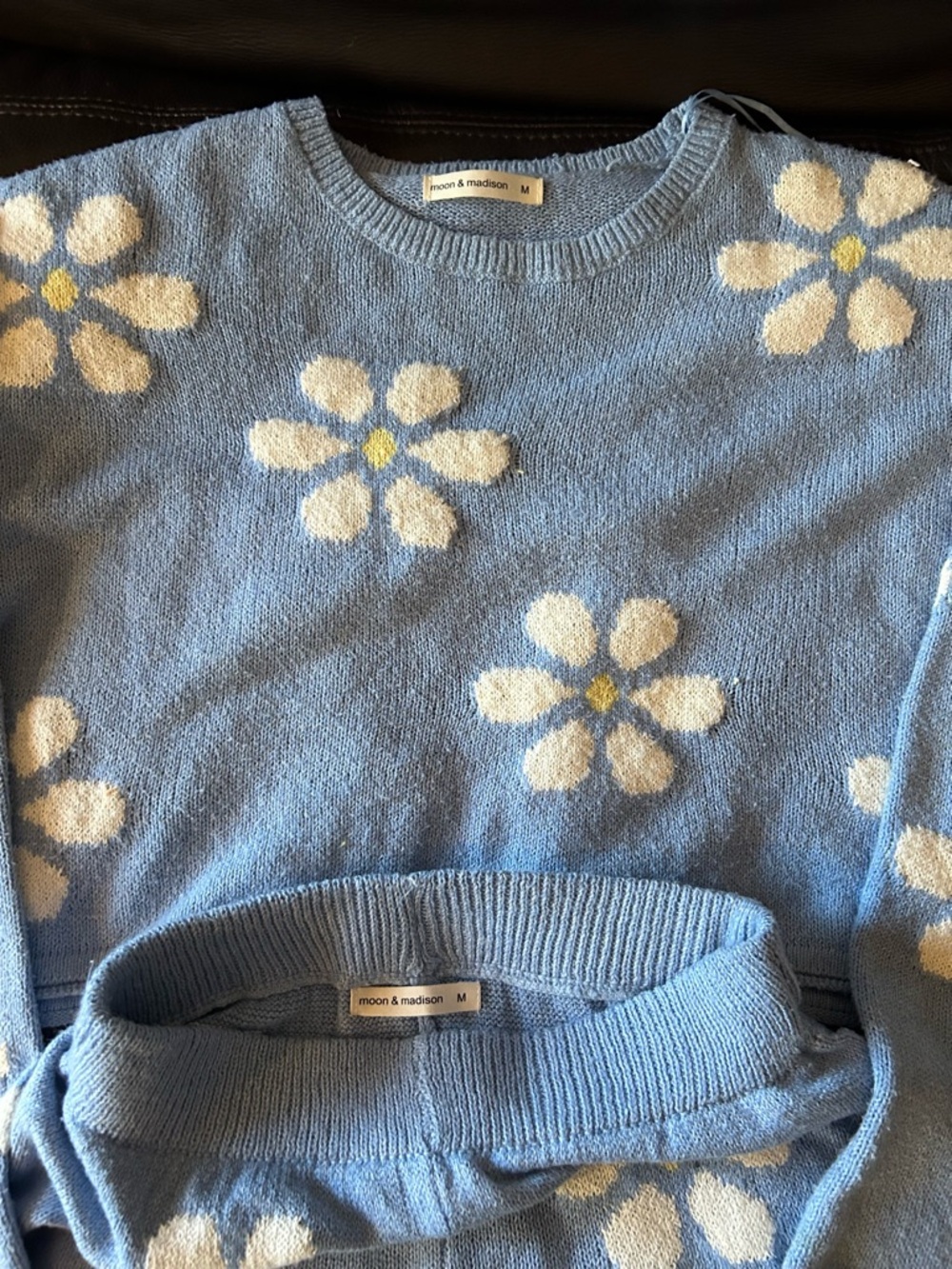 Moon & Madison Blue Floral Knit Sweater + Shorts Set - Picture 4 of 6